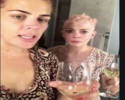 Michelle Williams consuming alcohol
